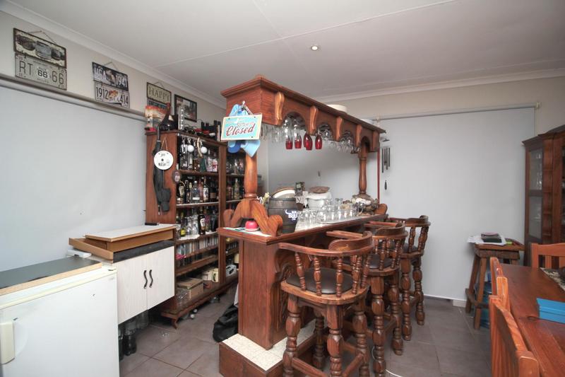 3 Bedroom Property for Sale in Fraaiuitsig Western Cape